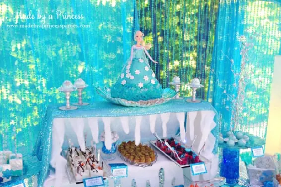 easy diy elsa snowflake party